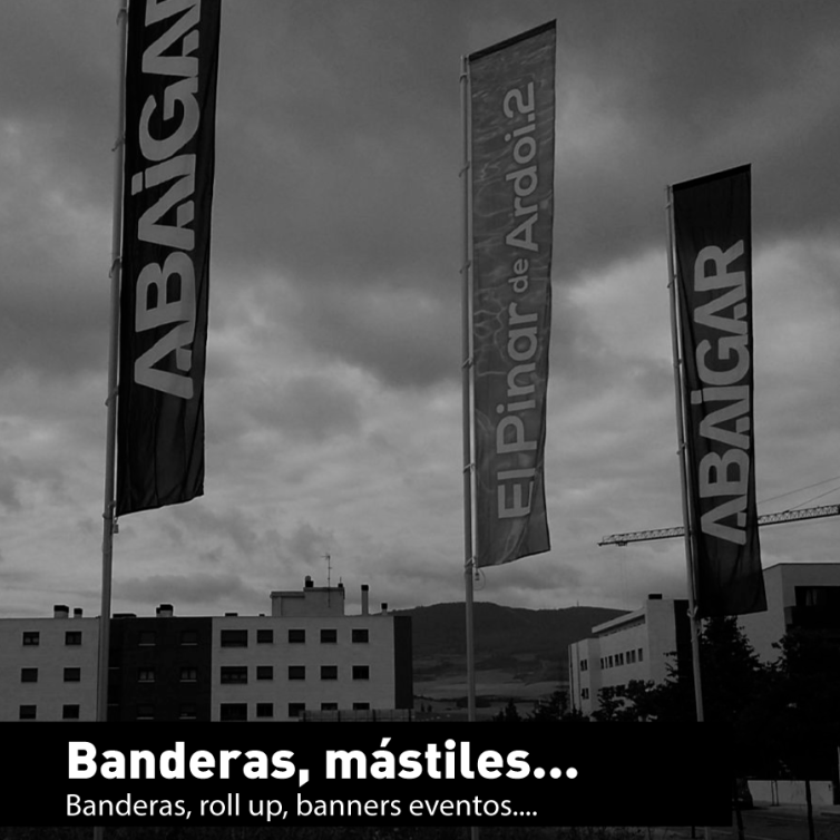 Banderas con textil impreso y postes